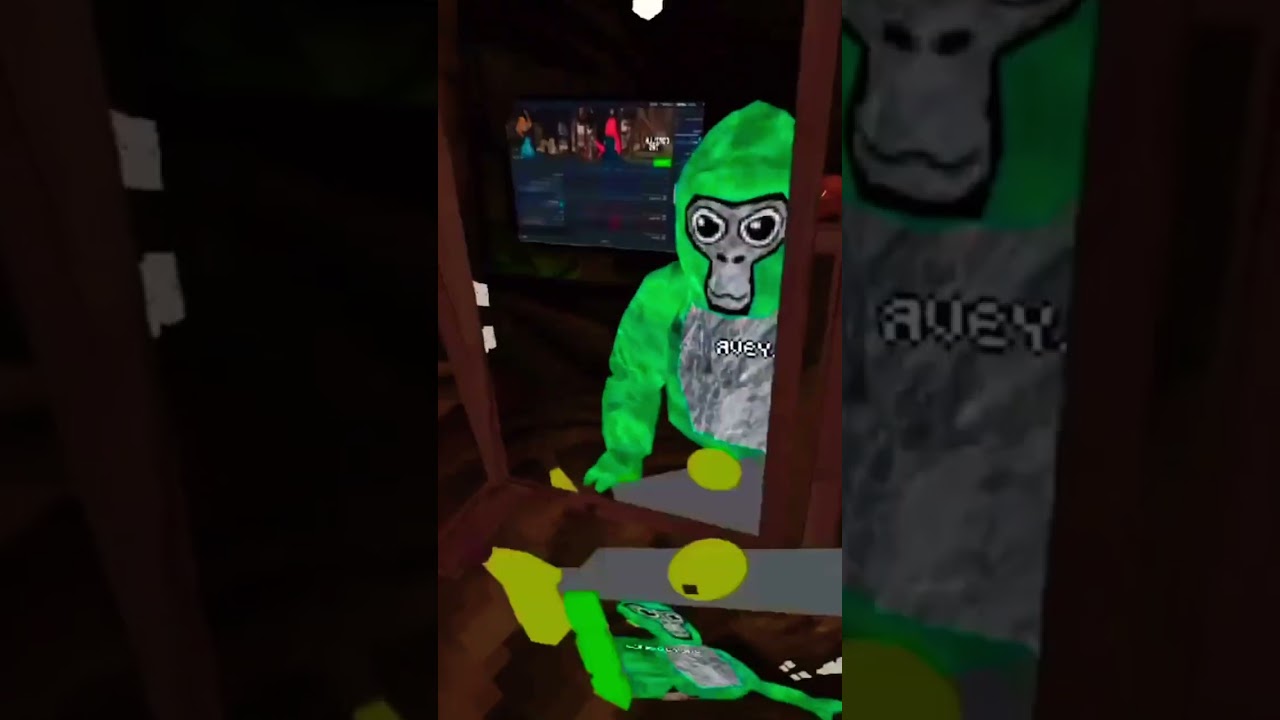 New cosmetics today with another color of present hat. 