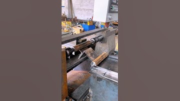 Round bar metal automatic lathe- Good tools and machinery make work easy