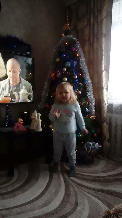 Стишок от Ксюши для Деда Мороза - YouTube