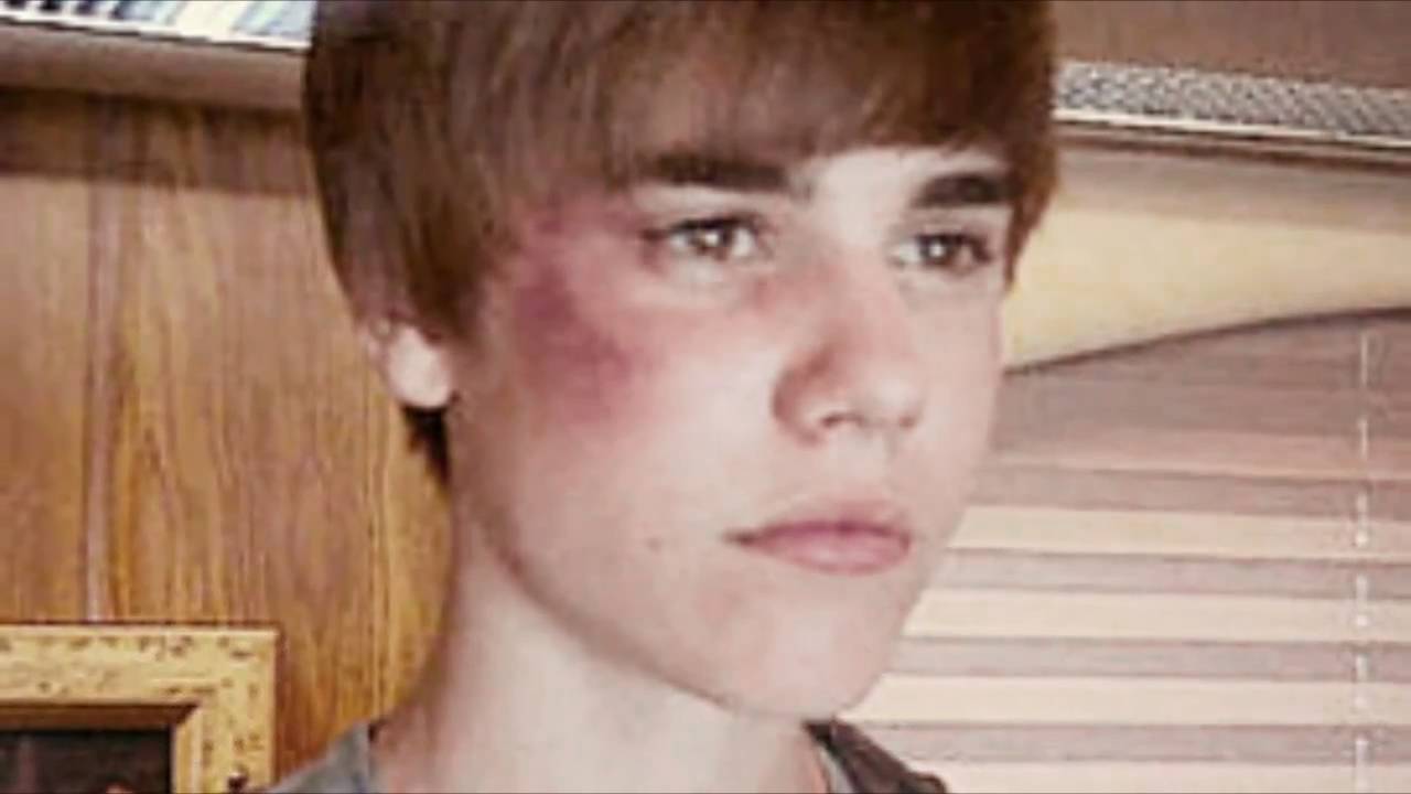 Justin Bieber gets beat up! - YouTube