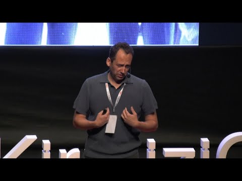 Hayalleri Olmayanların Gerçekleri de Olmaz | EVREN AYNA | TEDxKirmiziCizgiHighSchool Episode cover