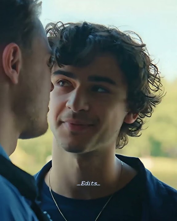 Bruno & Philipp II Kiss It Better