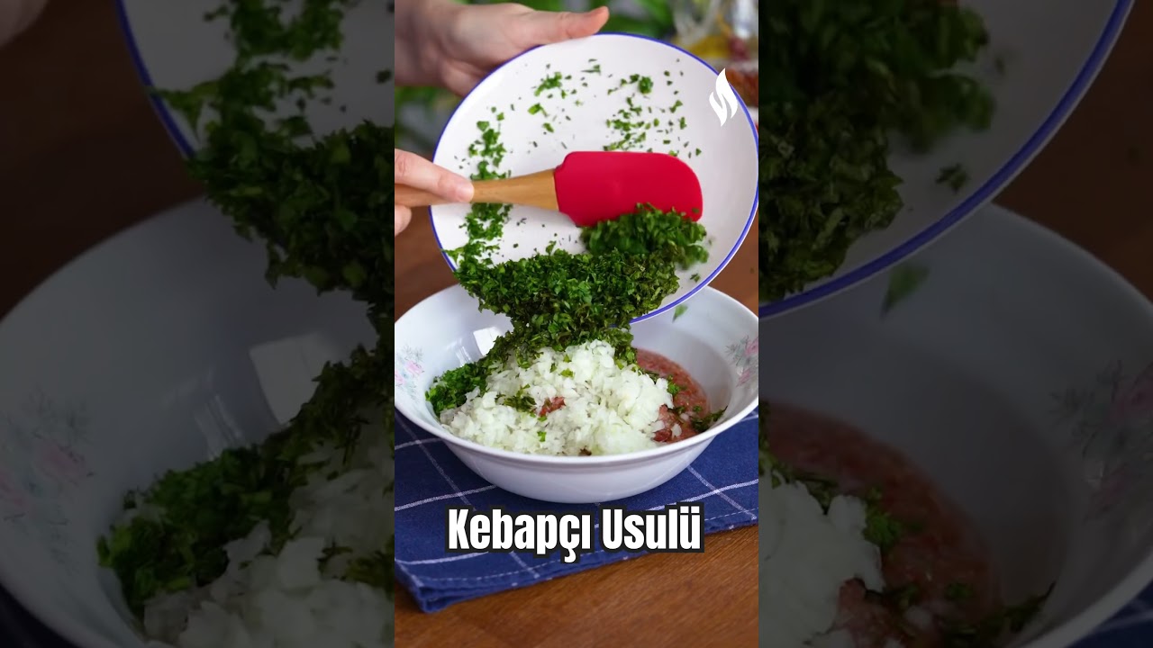 Kebapçı Usulü Ezme Salata