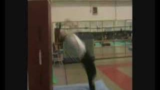 Down Monkey WallFlip Attemp