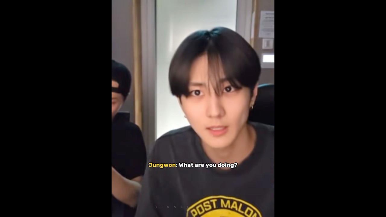 he wants jay’s attention ALL BY HIMSELF 😌 #jaywon #jay #jungwon #enhypen