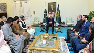PM Shehbaz awards Rs2.5mn to driver for rescuing family stranded in Balochistan flood
