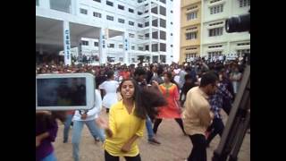 flash mob at sphoorthy engineering college