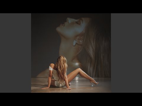 Tate McRae - I know love (feat. The Kid LAROI)