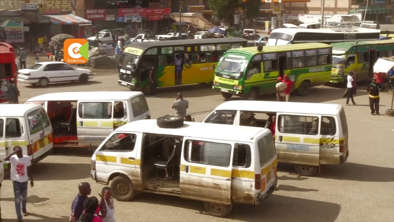 Mwanamke adai alivuliwa nguo na polisi