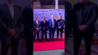 Marcus Dantus de Shark Tank presente en el evento de Grandes Líderes - Carlos de Valle