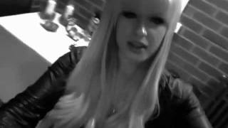 Orianthi, Glen, Tommy , Chuck , Steve and Karen say hey from Germany
