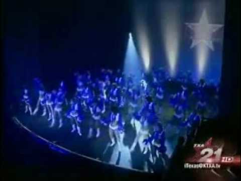Dallas Cowboys Cheerleaders Discuss Family & Friends Extravaganza.