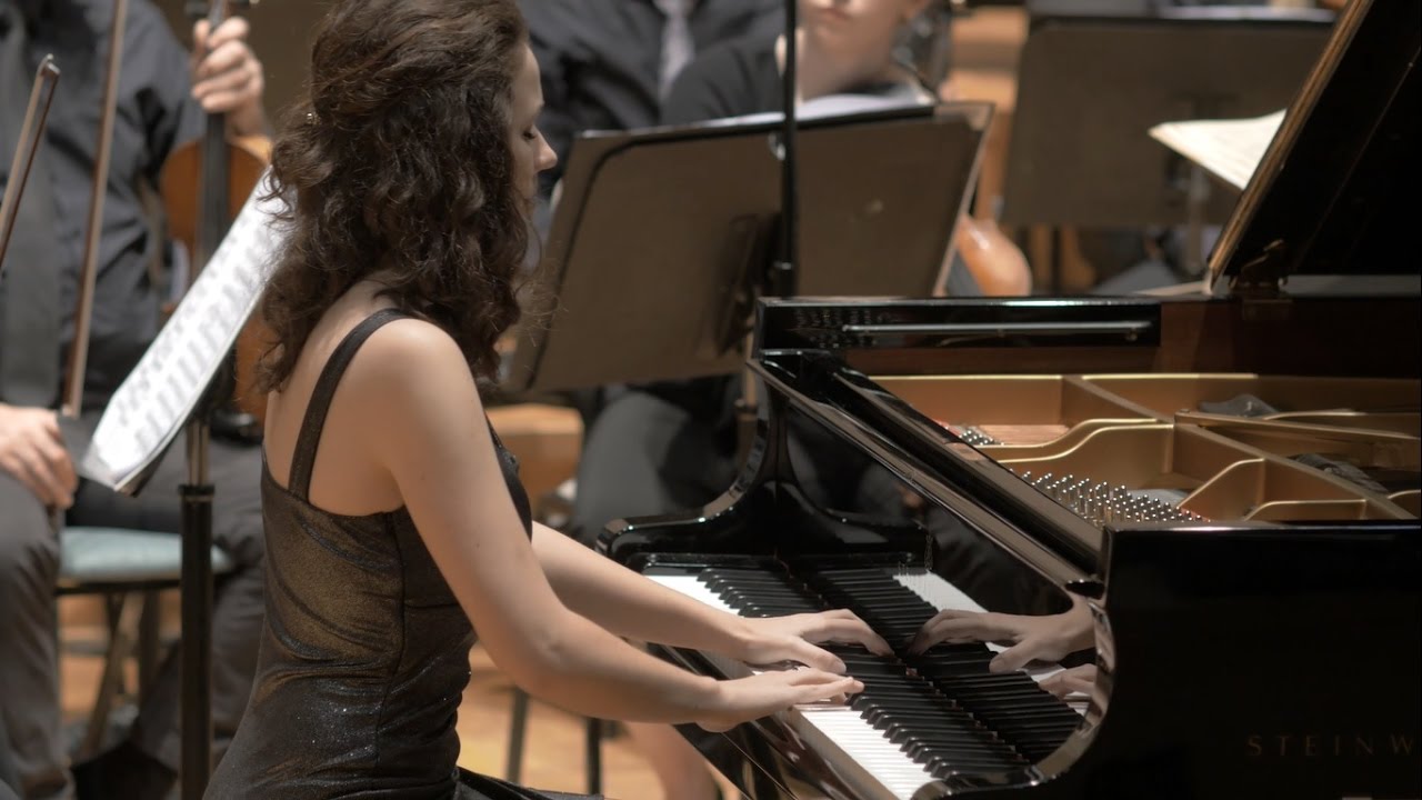 Chopin - Piano Concerto No.2 F-minor op.21 | Alexandra Segal (live)
