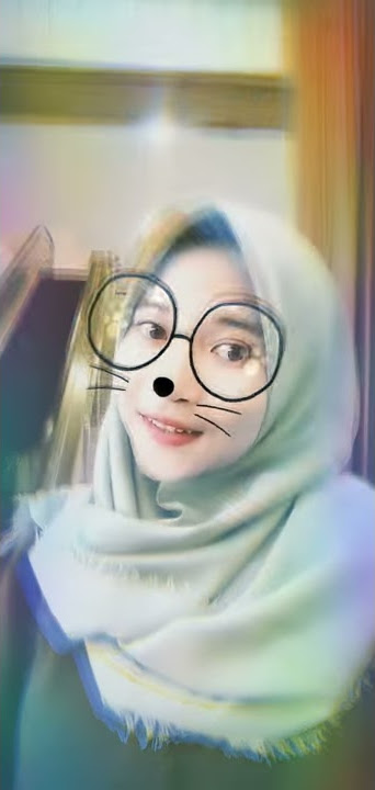 Boomerang wanita cantik