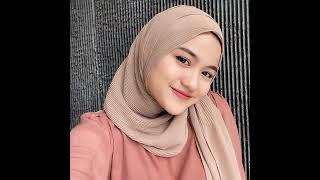 Gadis hijab cantik