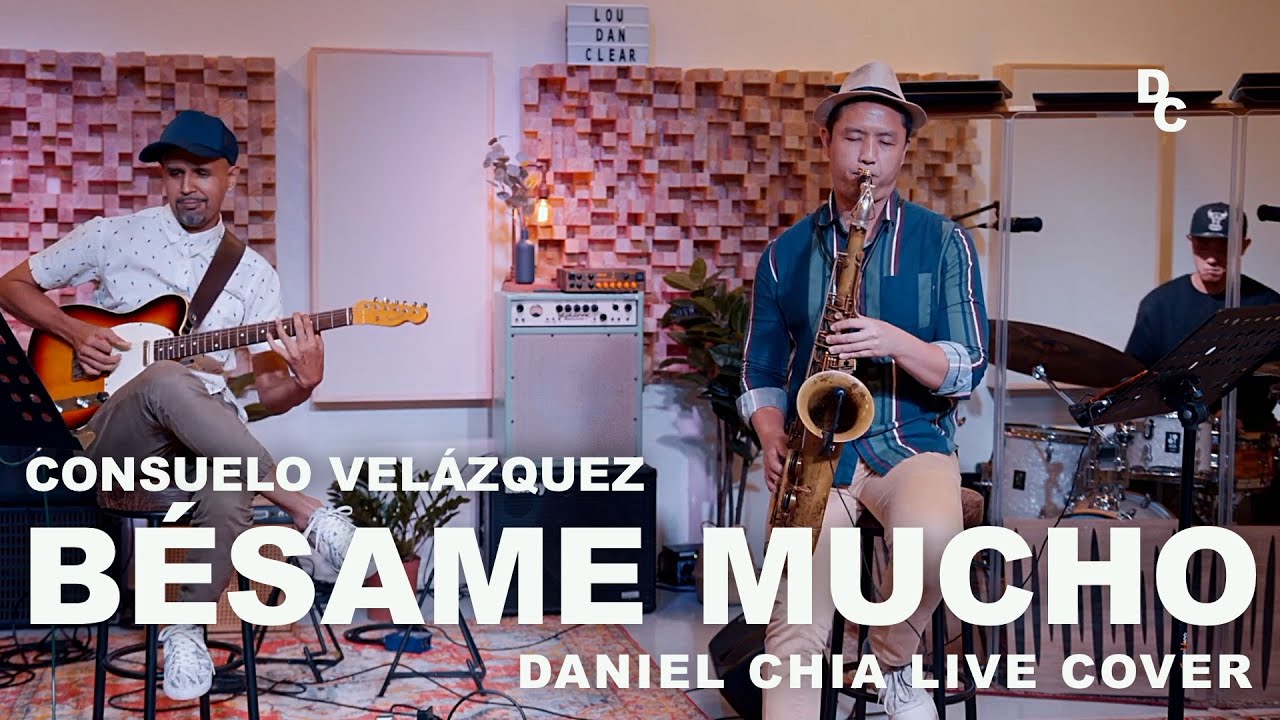 Bésame Mucho - Consuelo Velázquez (LIVE Saxophone Cover)