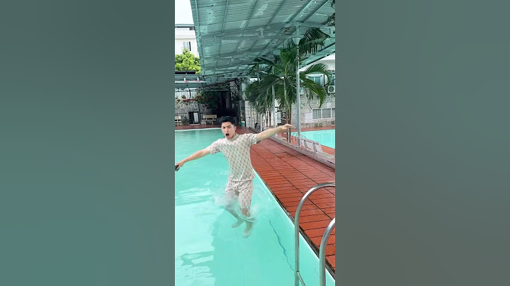 Hoàng Hôn | Chuyến Đi Bơi Bất Ổn Cùng Đứa Bạn #Shorts