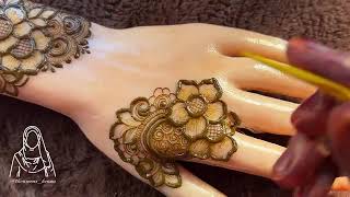 Heena by zikku profoisoinal mehandi artist free online class #baetiful#full#hand#mehnadi#desing