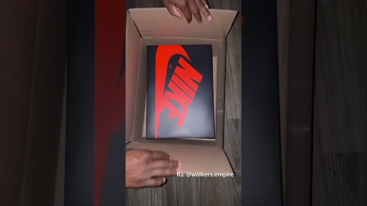 Do you like these? Comment Below ⬇️ Jordan 1 High Element Gore-Tex 'Light Bone' 