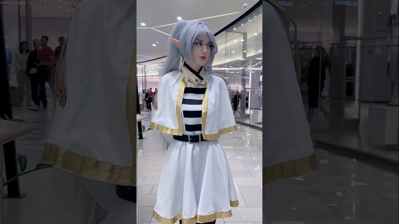 Frieren at the mall Cosplay #animecosplay #cosplay #cosplayer #anime #cosplaygirl #frieren