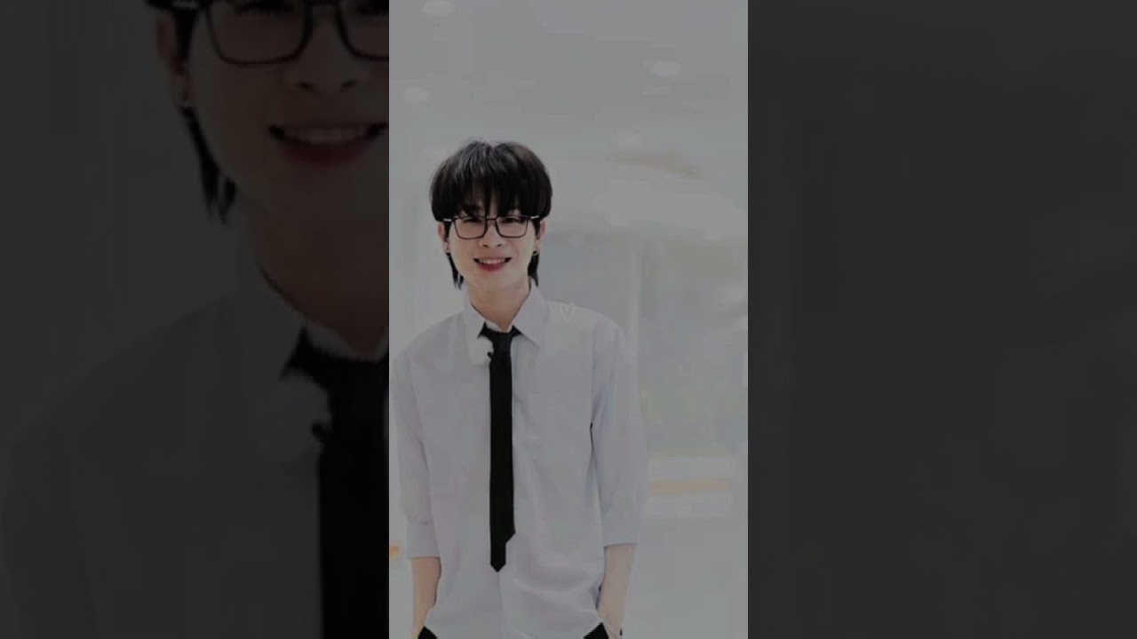 Cậu ấy dễ thương quá hà 😍🌻