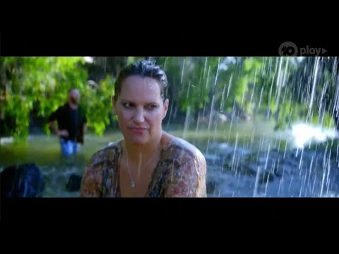 Australian Survivor Blood V Water | ‘Get To Know Chrissy Zaremba’