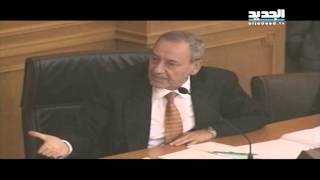 نجاح واكيم يواجه حكومة الحريري في مجلس النواب عام 1996