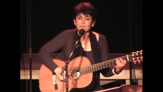 'Dans l'eau de la claire fontaine' (Georges Brassens) par Eva Dénia trio