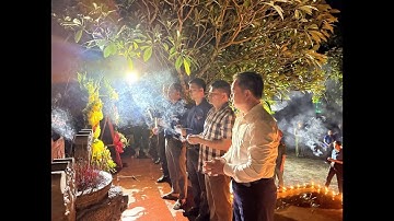 ĐOÀN THANH NIÊN XÃ NGỌC LẶC THẮP NẾN TRI ÂN CÁC ANH HÙNG LIỆT SỸ NHÂN KỶ NIỆM 78 NĂM NGÀY THƯƠNG