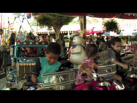 Video: Long Island Amusement Parks, Rides, at Carousels