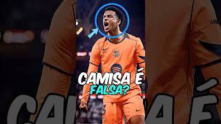o barcelona está USANDO camisa falsa?