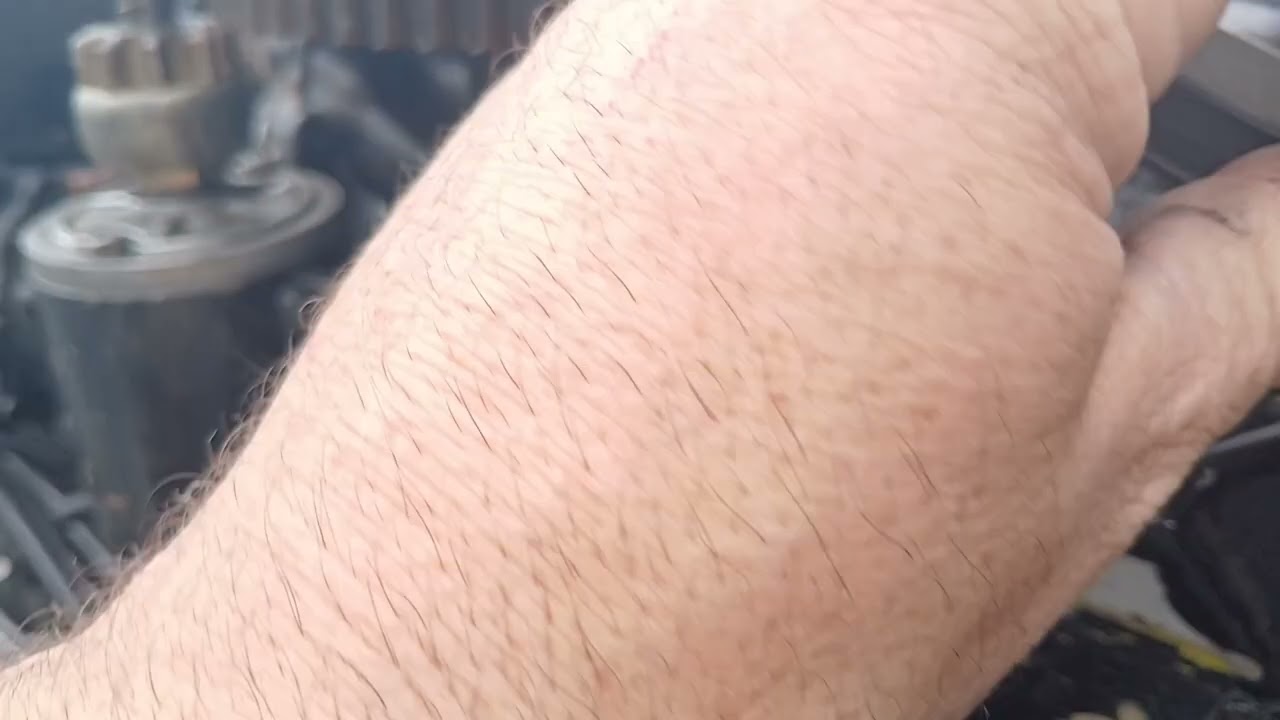 Replacing Evinrude 40hp VRO with standard fuel pump.