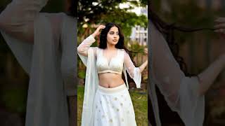 Urfi Javed White Dress Beutiful Look