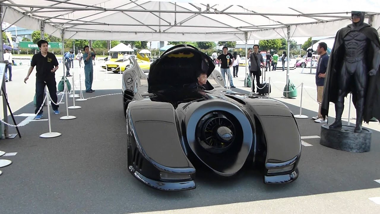 バットマンカー車庫入れ in BP東京ノスタルジックカーショー 2012/05