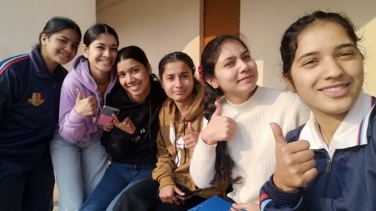 आज क्यों जाना पड़ा सुबह सुबह कॉलेज 🤔? Chulbuli : the shehri girl 