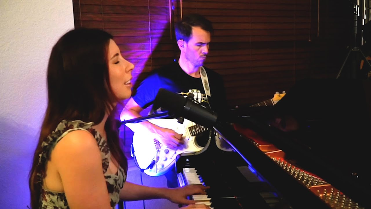 Guarda Jessie Lark - Under These Sheets (Live Performance) su YouTube Guarda Jessie Lark - Under These Sheets (Live Performance) su YouTube