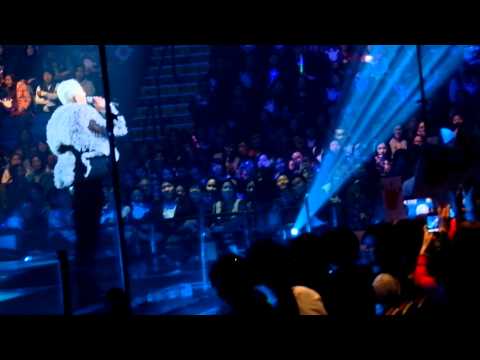 郭富城舞臨盛宴世界巡迴演唱會2011* 1/1/2012 永遠愛不完大合唱 Wen~