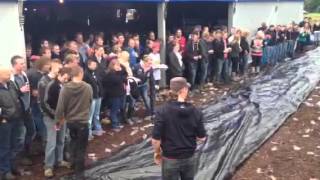 Buikschuiven Bij De Crisiscross 2013