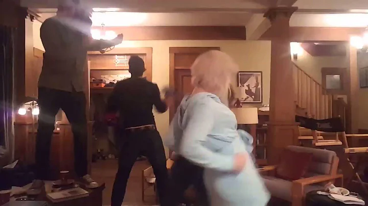 Rose McIver ‏on Twitter: Hump day innit