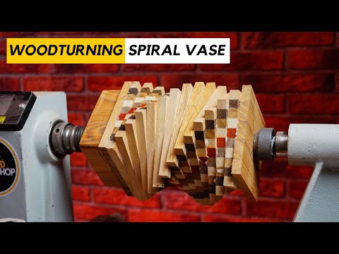 Woodturning - Spiral