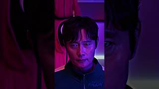 Frontman Vs Mark Hoffman