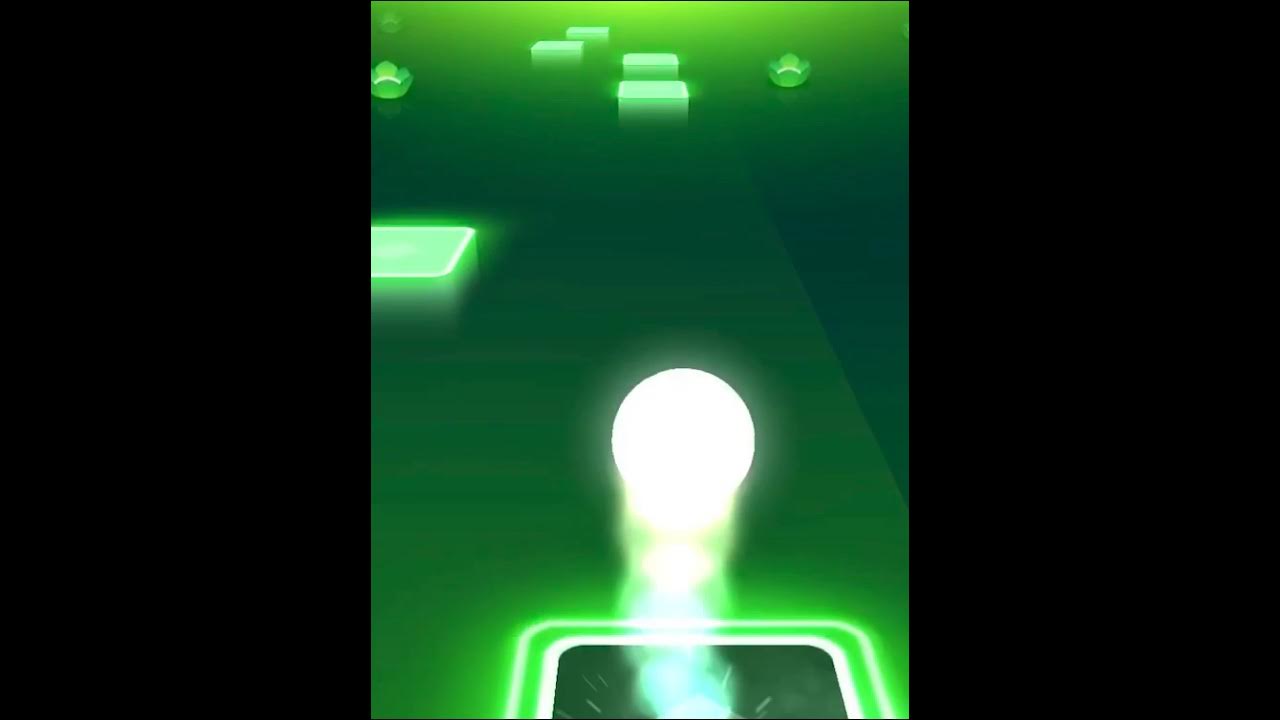 Tiles Hop Closer, The Chainsmokers YouTube