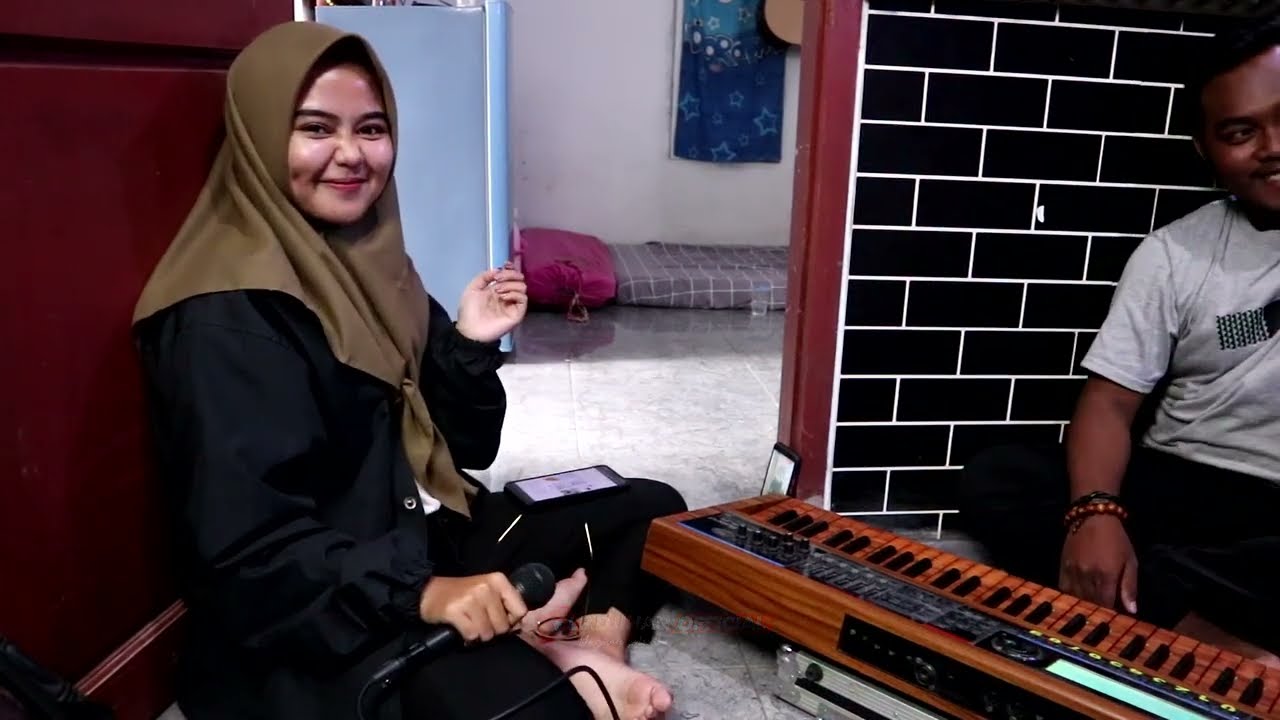 MABOK MGESLOT MUSIK TENGDUNG SANDIWARA VOC. AAN ANISA