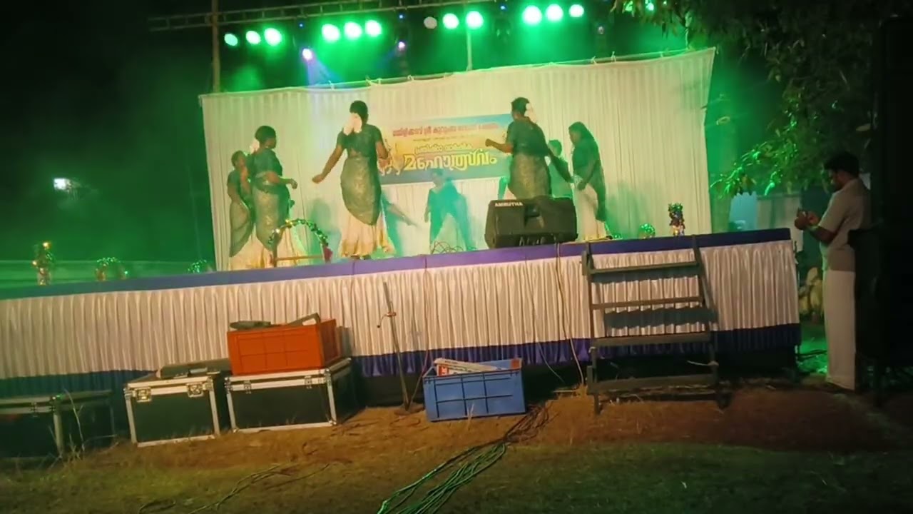 Porazhaku |അഴക് അവൾ ഏഴഴക് |Harisree kaikottikali#traditionaldance #kaikottikkali #virul #virulvideo 