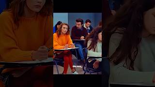 Gözünün önünde sevdiği çocuğa yanaştılar!  #bizimhikaye #melisadöngel #keşfet #okul #sevgili