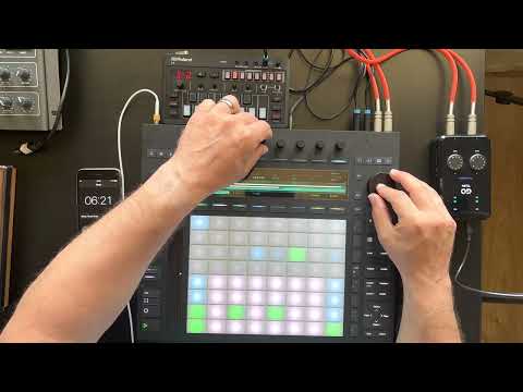 Ableton Push 3 Standalone Dub Techno from scratch Against The Clock dawless jam Roland J-6