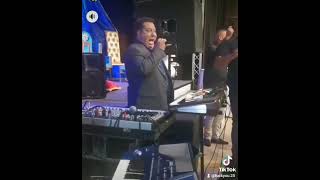 Djemail O Mikrafoni Mora Te Daral