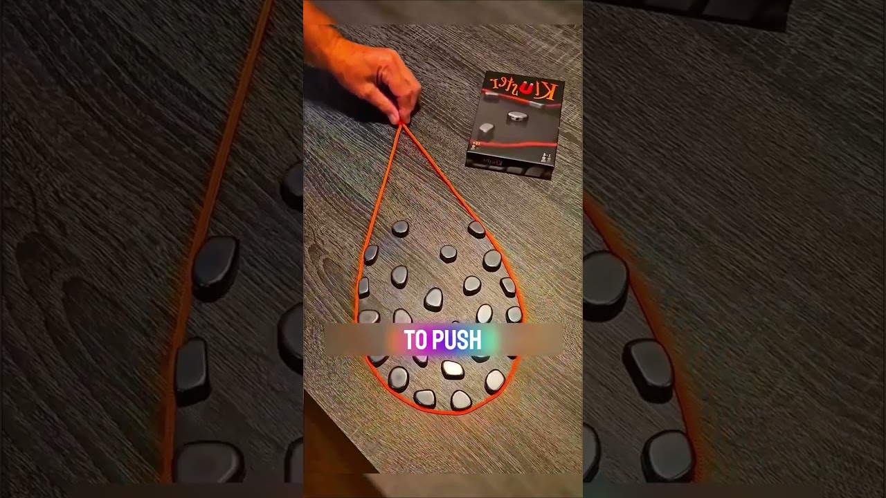 Он силой соединил одинаковые магниты… То, что произошло дальше, было просто безумием 🤯