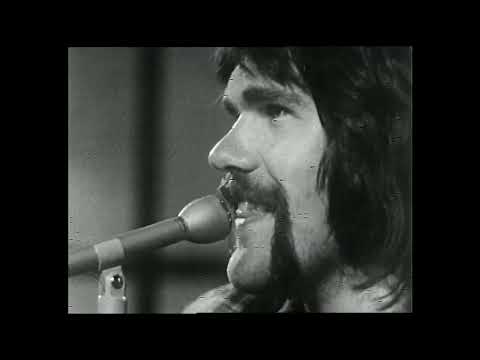 Lindisfarne - live on Australian television 1973