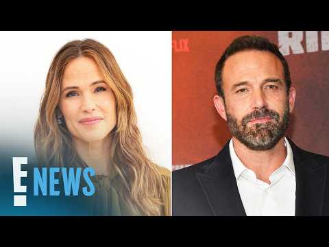 Jennifer Garner Details "Upheaval" Her Family Experienced After Ben Affleck Divorce

Jennifer Garner&mdash;mom to kids Violet, 20, Seraphina, 17, and Samuel, 13, with ex-husband Ben Affleck&mdash;detailed how her 2015 split from the Gone Girl actor caused &ldquo;upheaval&rdquo; in her family.

#Jennifer #Garner #Details #Upheaval #Her